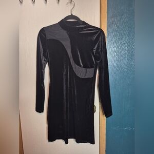 624 NWT Vero Moda Black Long Sleeve Dress